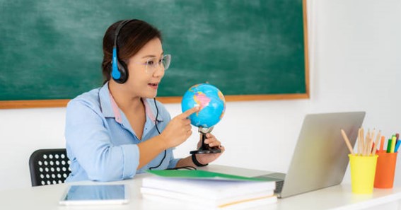 Why Find An Online Science Tutor?