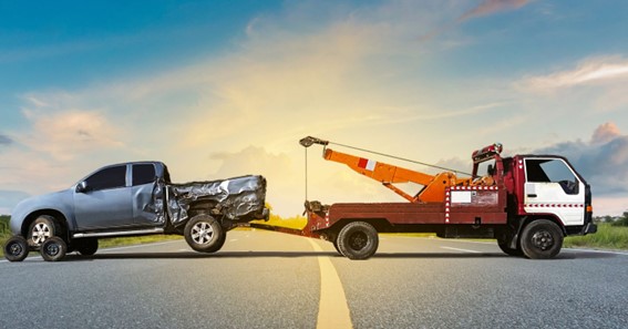 Why do you need tow truck insurance for your towing business?