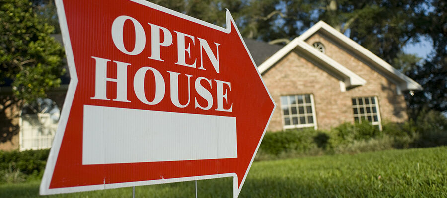 What are the Benefits of Hosting an Open House for Your Home Sale