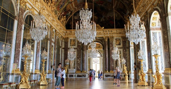 Hall of Mirrors at Palace of Versailles and Palace of Versailles Apartments