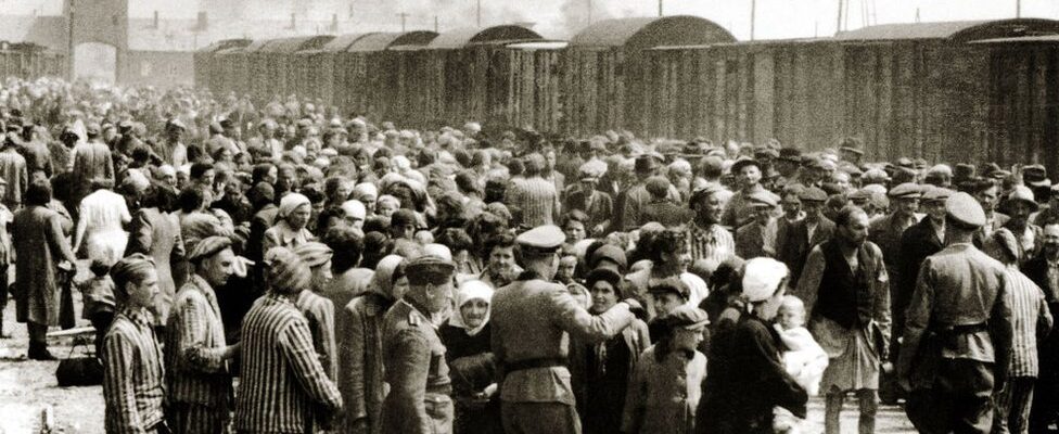 The Dark Truth of Auschwitz Gas Chambers: A Harrowing Account of Jewish Holocaust Victims"